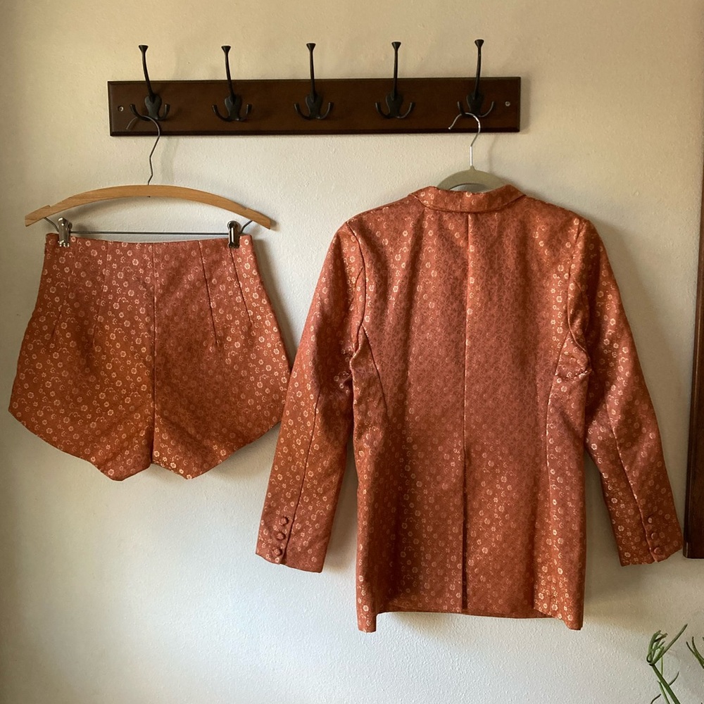 Chasing Unicorns Rust Floral High-Waist Shorts & Blazer suit Set - Picture 5 of 13